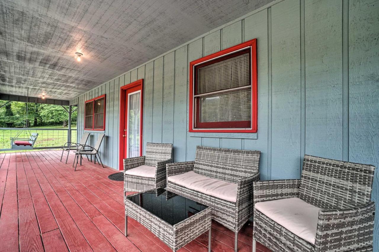 Trinity Oaks Escape With Hot Tub And Fire Pit Villa Clayton Exterior photo